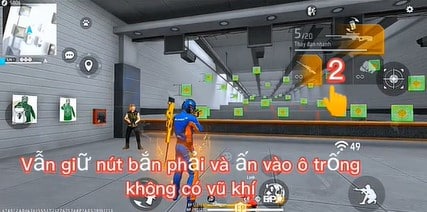 Nhấn vào ô trống không có vũ khí