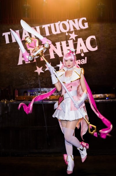 Cosplay Annette Thần Tượng Âm Nhạc